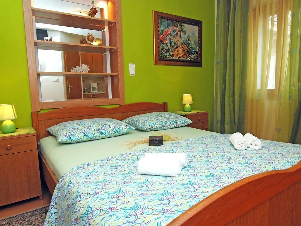 Studios Magnolia Guest House Trogir Croatia